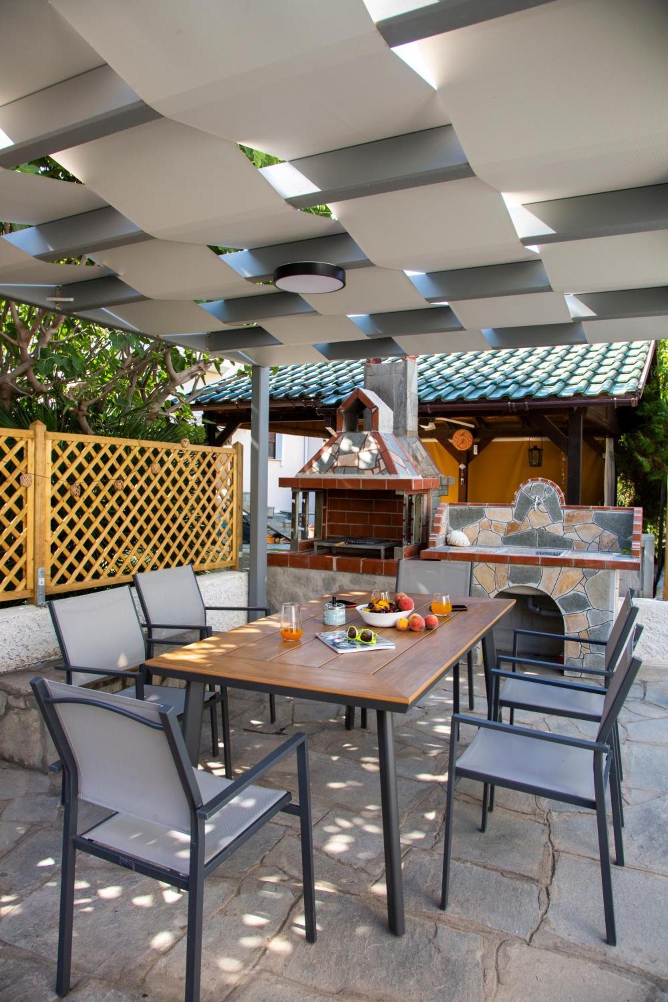 Theros Aegean Villa Nea Iraklitsa Exterior foto